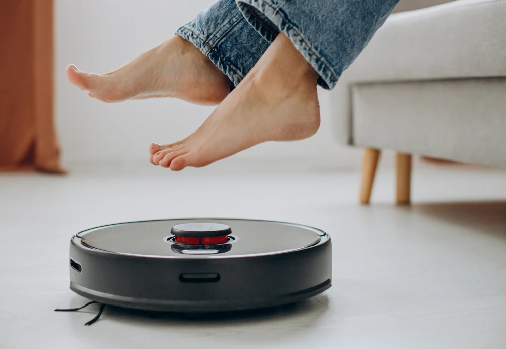 small robot vacuum cleaner